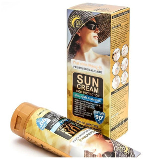 کرم ضد آفتاب وکالی (Wokali) مدل SPF 50 بدون رنگ حجم ۱۳۰ میل